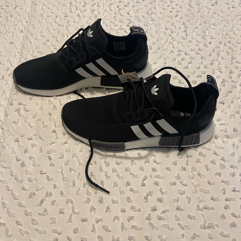 NEW! adidas NMD_R1 Primeblue